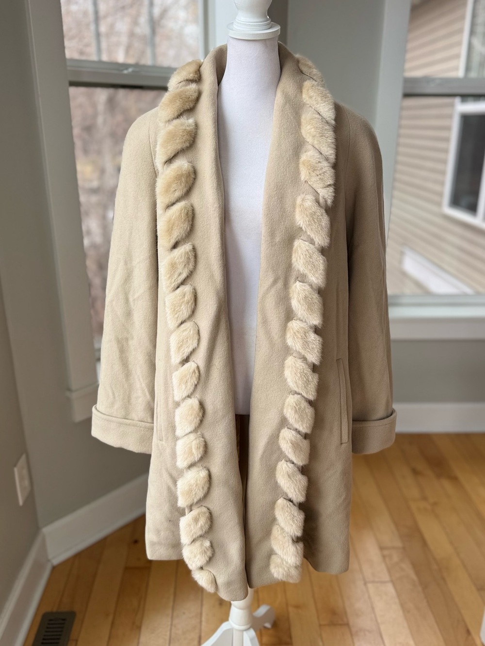Vintage 60s 70s Albert Nipon Cream Faux Fur Trim Wool Dress Coat Sz XS